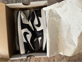 WMNS AIR JORDAN 1 LOW