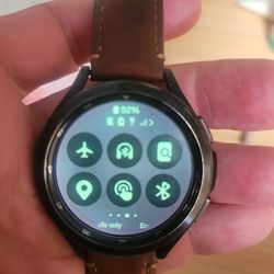 Samsung gear 4 lte smart watch