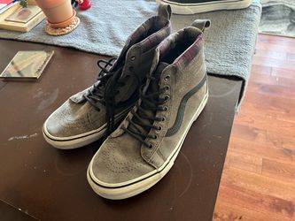 Vans Shoes Size 7.5M
