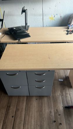 Office Desk