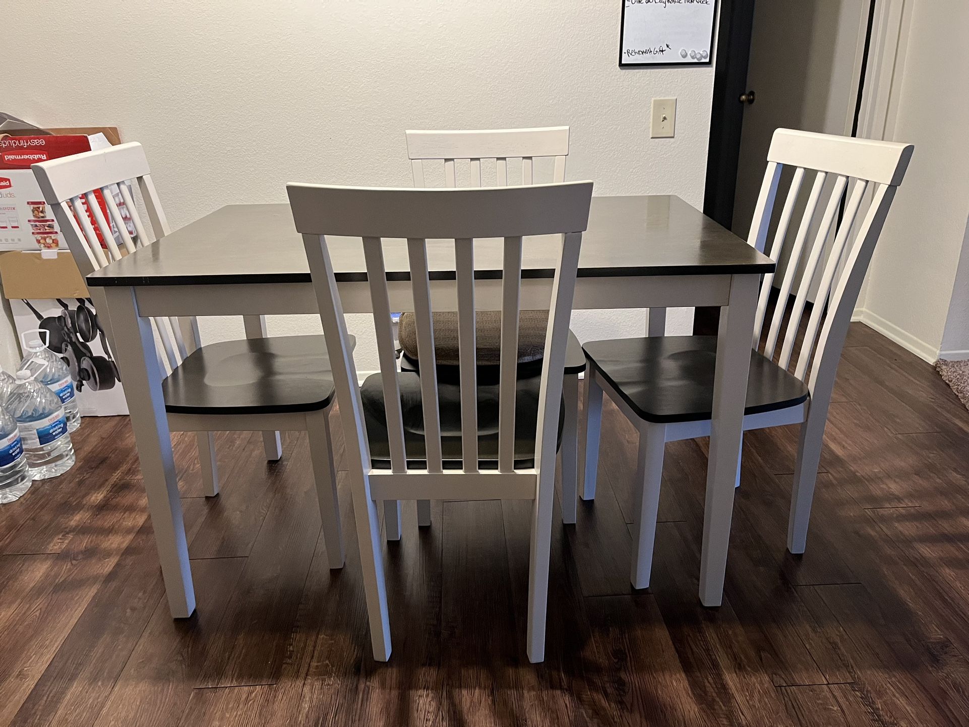 Dining Table Set
