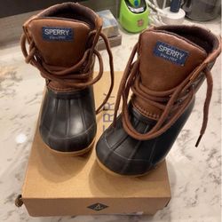 Sperry Boots 6C