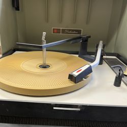 Record Player—silver tone Suitcase 