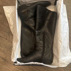 Kenneth Cole Reaction Size 8 Boots