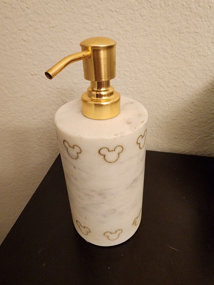 NEW Authentic DISNEY Parks Mickey Marble Soap
