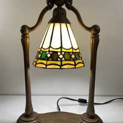 ✨ Bell-Harp Stained Glass Accent Lamp – Heavy & Beautiful – Local Pickup ✨