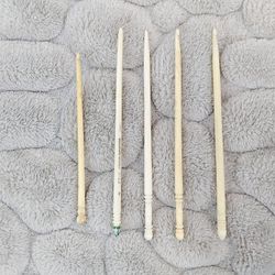 VTG BONE CROCHET HOOKS - LOT of 5