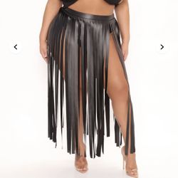 Fashion Nova Watch Her Move Fringe Skirt