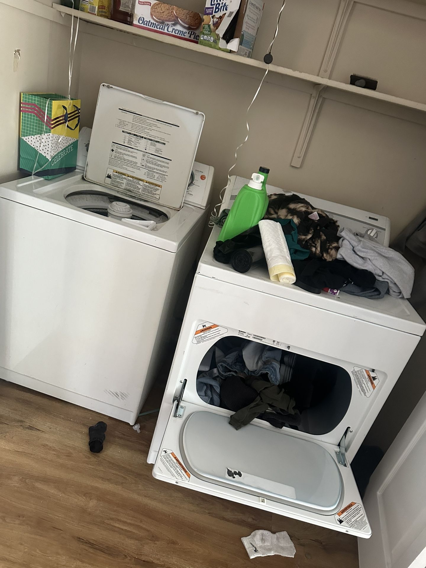 Washer And Dryer Set