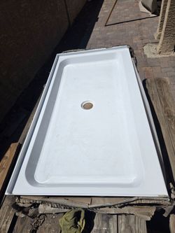 Swiss Madison SM-SB514 Voltaire 60x32 Shower Base