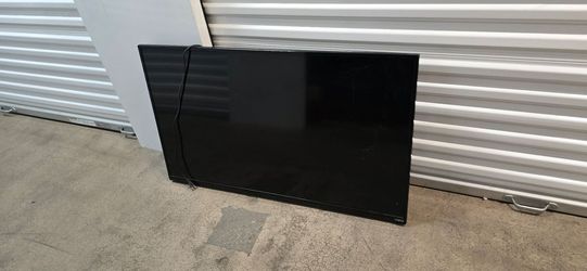 VIZIO 48 INCHES, $39