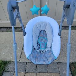 Graco Baby Swing 