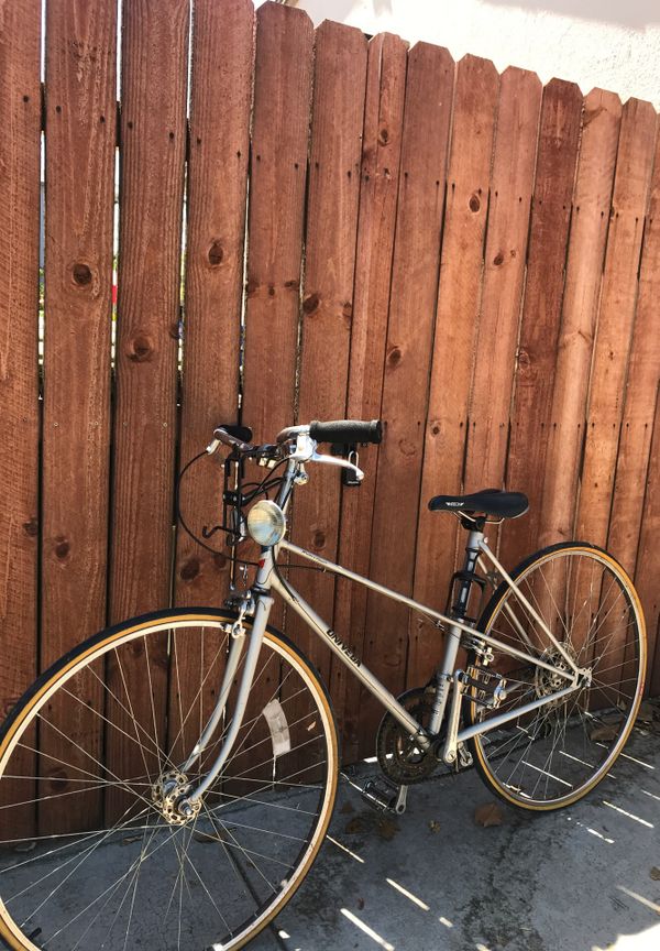 vintage univega road bike