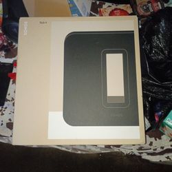 Sonos Sub 4 Speaker