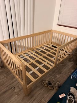 Twin toddler bed frame