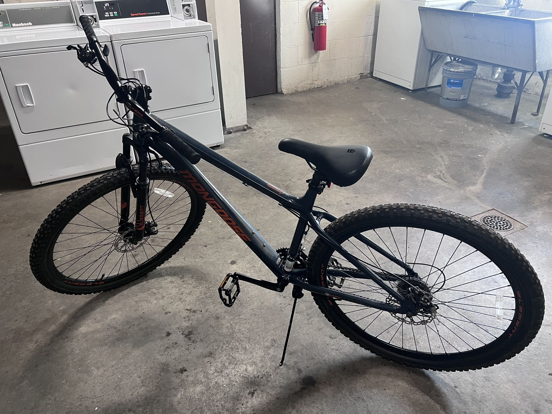 Mongoose Mountain Bike - Great Condition - $799 OBO