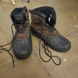 Men's Size 11 Coleman Thinsulated Boots