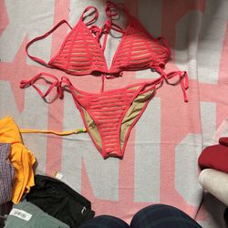 Bathing suit