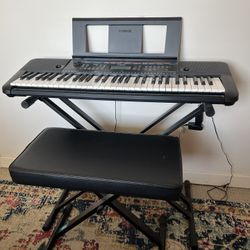 YAMAHA Keyboard 