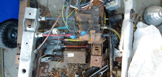 Cadillac Seville parts 76-79