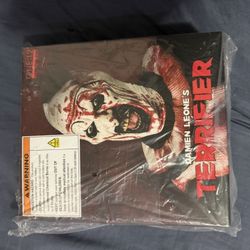 Art the clown terrifier mezco