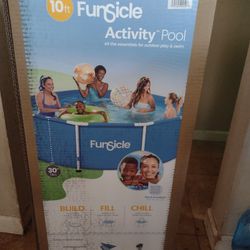 Pool 10  Ft Funsicle Filter And Pump New 