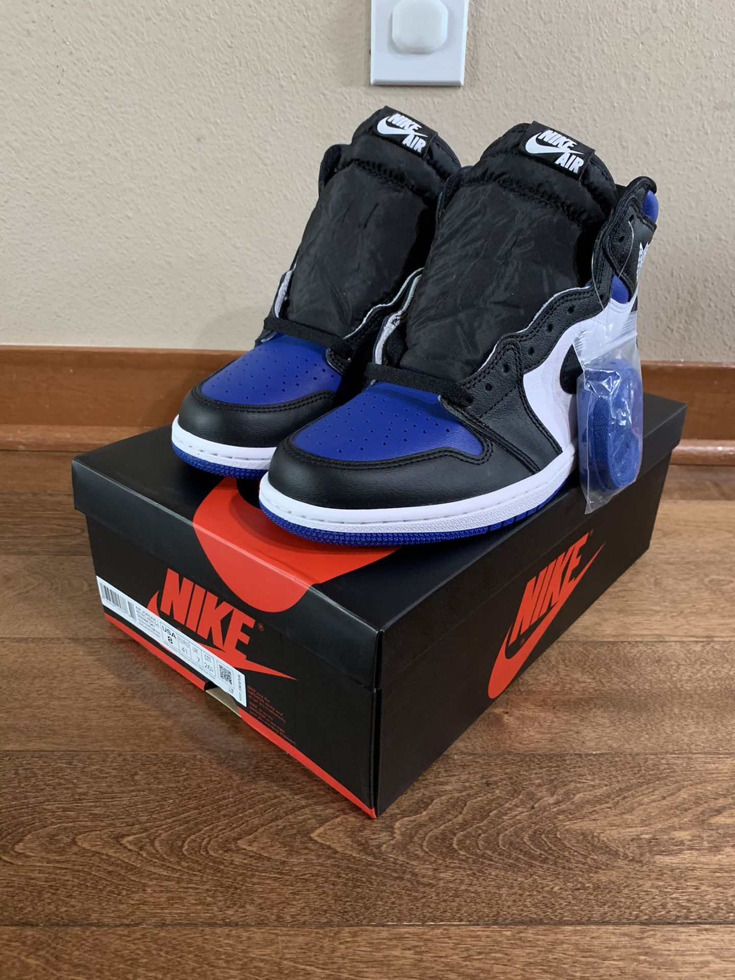 Jordan 1 Royal Toe - Size 8 - DS (Pending)