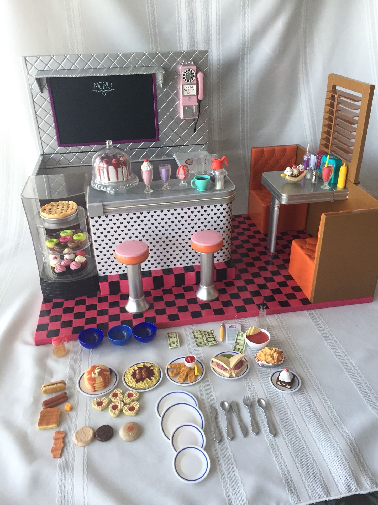 Our Generation Bite to Eat Retro Diner for 18" Dolls