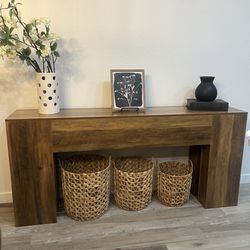Beautiful Console Entry Table 