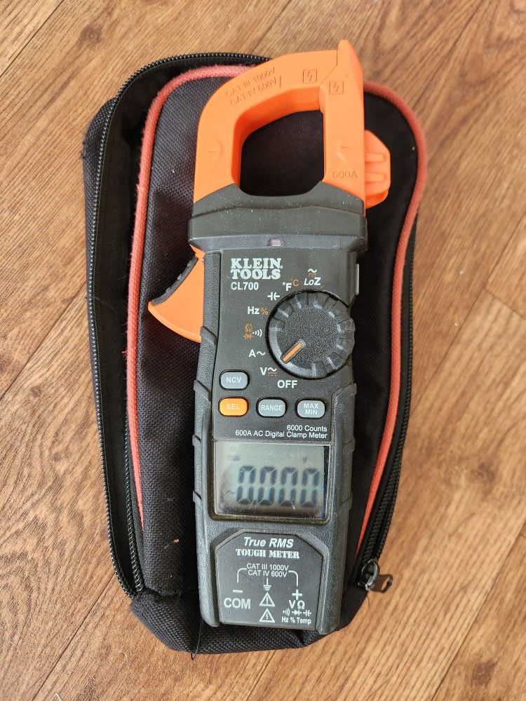 Klein Tools CL700 Clamp Meter