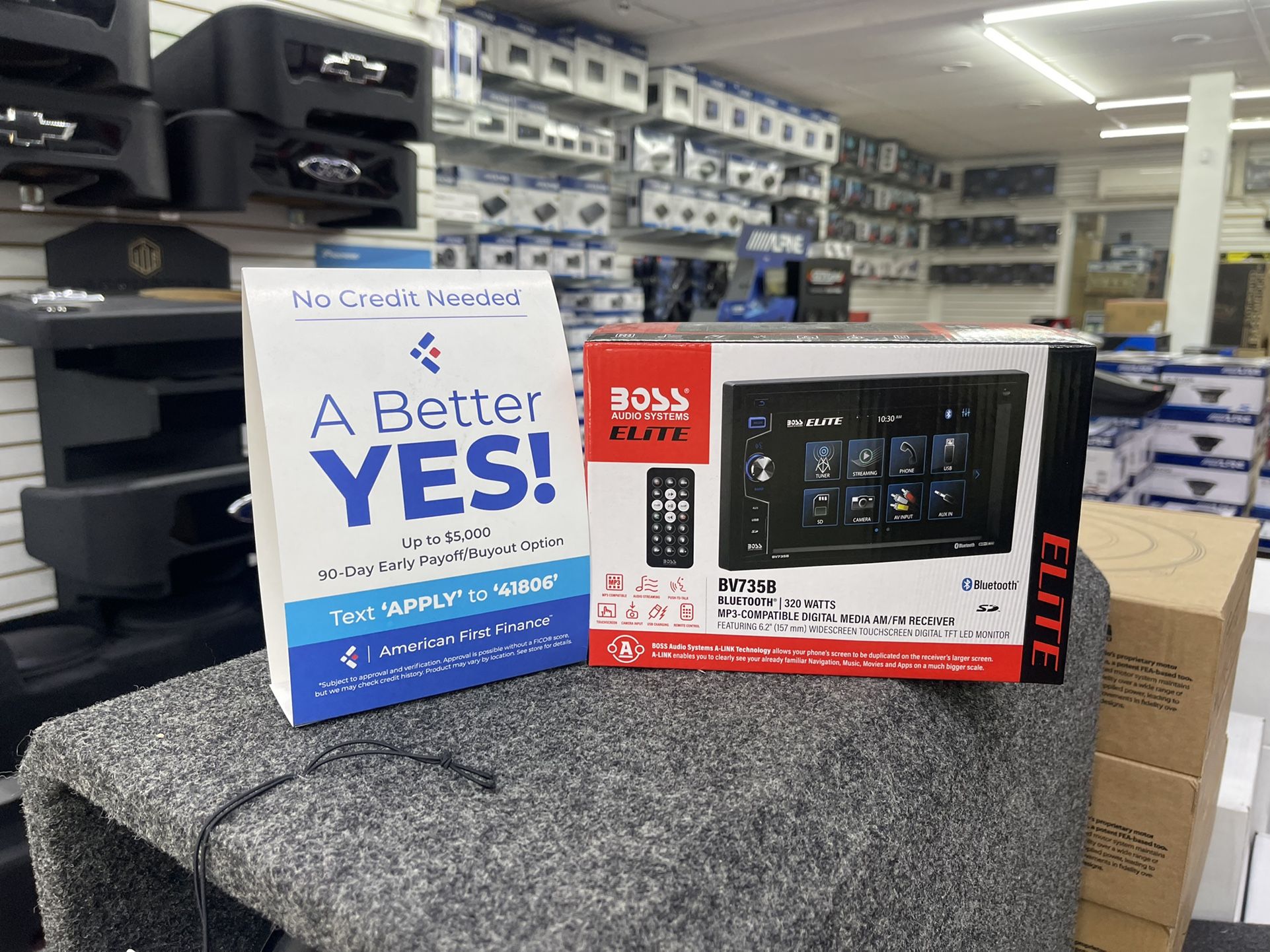 Boss Elite Bluetooth Touchscreen Stereo System