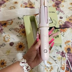 New curling wand $25