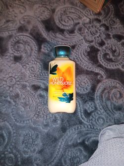 Wild Honeysuckle Body Lotion