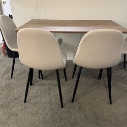 Juego De Comedor De 5 Piezas.