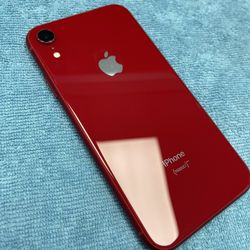 iPhone Xr 64Gb Unlocked VISIT OUR STORE TODAY 🥳🥳🥳