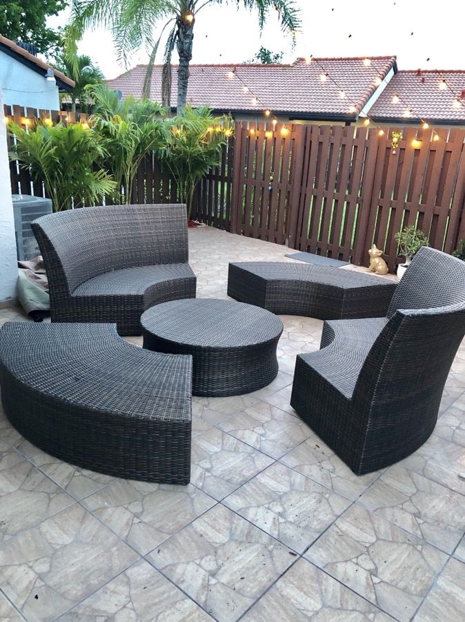 Outdoor patio set furniture Florence 5 piece sectional