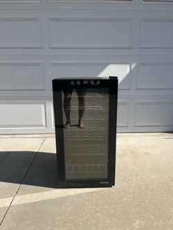 Vinotemp Wine Cooler Fridge