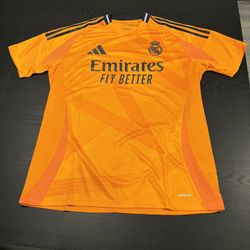 Real Madrid 24/25 Away Jersey - Size L