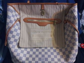 Louis Vuitton - Articles De Voyage., Les vignobles en colli…