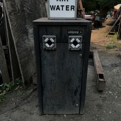 Air / Water Station