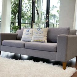 🛋️ West Elm Gray Sofa l DELIVERY AVAILABLE