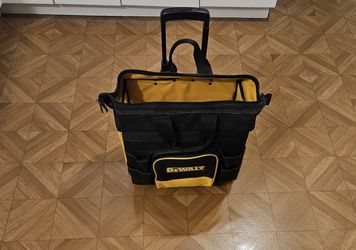 Dewalt Rolling Tool Bag