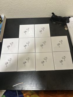 AirPods