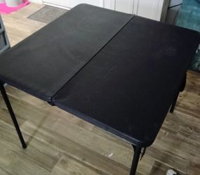foldable table and foldable chair