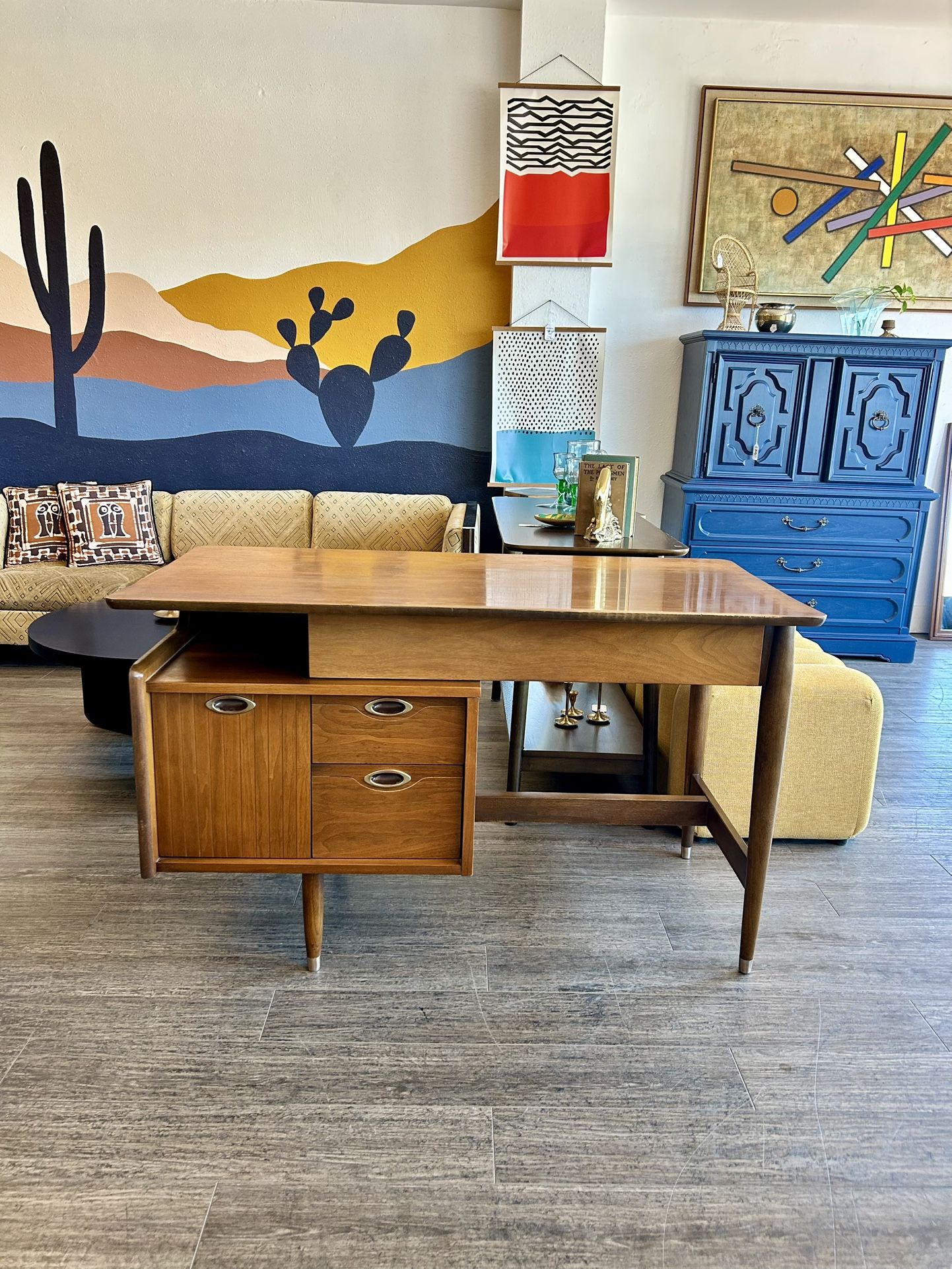 MCM Mainline Hooker Desk!
