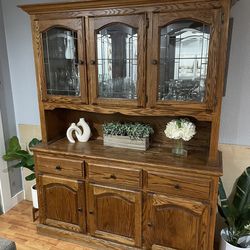 Solid Oak Hutch with Glass Doors