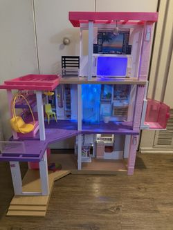 Barbie House