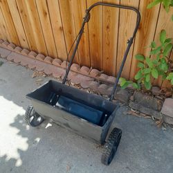Seed spreader