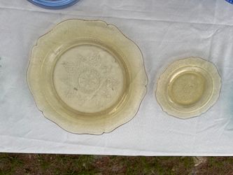 Vintage Amber Depression Glass Plate Set – Large & Small Matching Plates