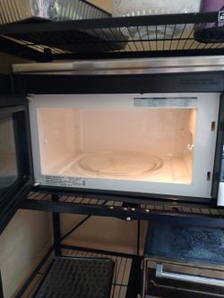 Frigidaire Over-the-Range Microwave Oven